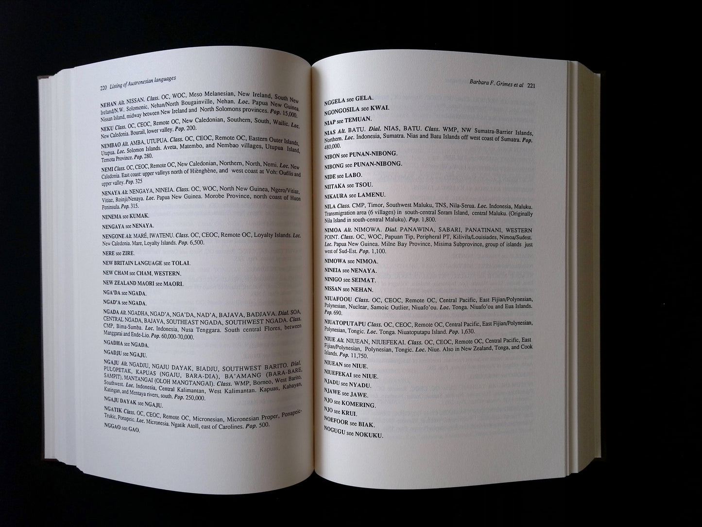 Comparative Austronesian Dictionary: An Introduction to Austronesian Studies 10 (Trends in Linguistics - Doc. 10; Four Parts in Five Volumes)