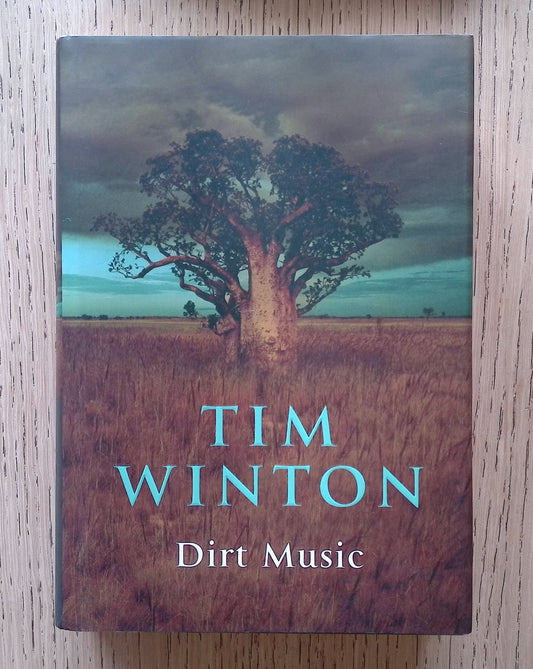 Dirt Music (First Edition)